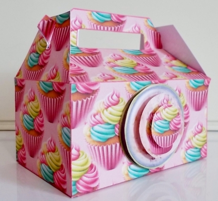 Cup Cake Keepsake Box (1) by Pam Stubley