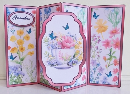Gate fold pop-out Pretty teacup by Pam Stubley