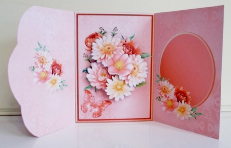Peach and Cream Posy - Wrapover Card Mini Kit by Pam Stubley