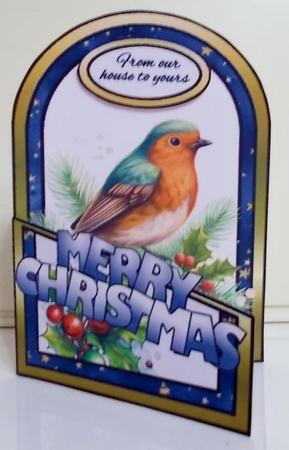 Cutaway Robin with holly by Pam Stubley