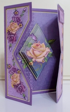 Heritage Roses - Diamond Gatefold Card Mini Kit by Pam Stubley