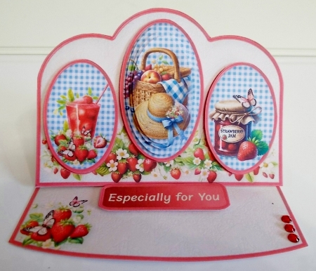 Summer Treats - Triple Oval Easel Card Mini Kit by Pam Stubley