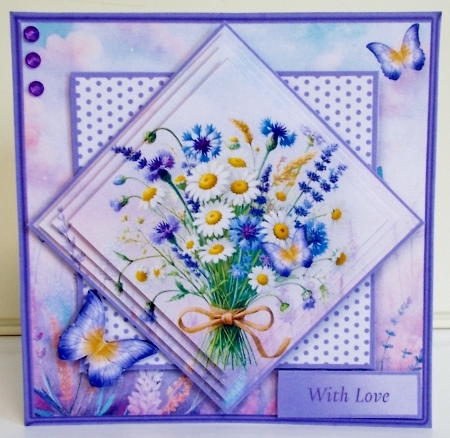 Wildflower Posy - Diamond Pyramid Card Mini Kit by Pam Stubley