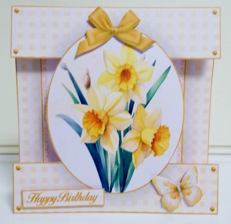Daffodil Flowers Cut-out Front Card Mini Kit by Pam Stubley