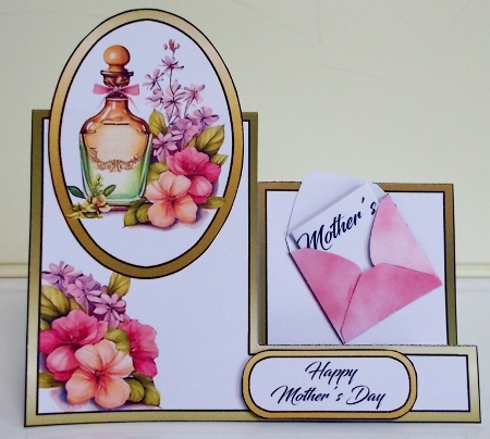 Side stepper Perfume & flowers by Pam Stubley