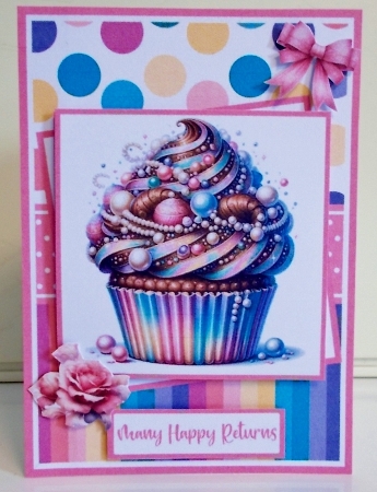 Pretty Cupcakes Mini Kit 5x7 (3) by Pam Stubley