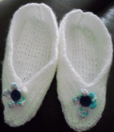 *cozy Toes* Slippers by Pam Stubley