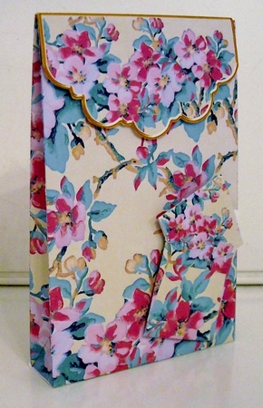 Cream Big Blossom Gift Bag Mini Kit, Gift Card & Envelope by Pam Stubley