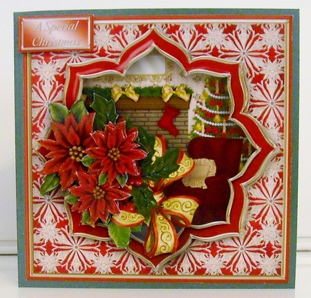 Christmas at Home - Stacked Petal Layer Card Mini Kit by Pam Stubley