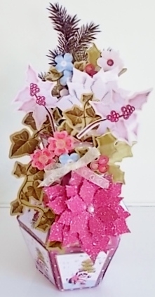 Woodland Cutie Christmas 3d Vase and Flowers by Pam Stubley