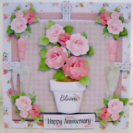 Mini Kit Bloom by Pam Stubley