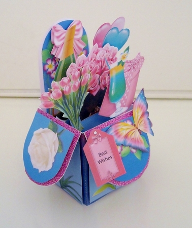 Birthday Pop-Up Box by Pam Stubley