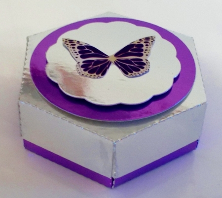 Hexagon Blossoming Treat Box by Pam Stubley