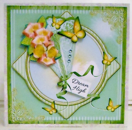 Floral Kite 6 by Pam Stubley