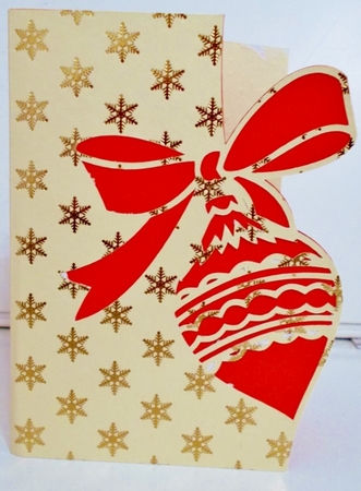 OVER THE EDGE CHRISTMAS BAUBLE by Pam Stubley