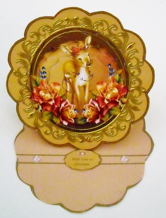 Cute baby deer scalloped easel card by Pam Stubley