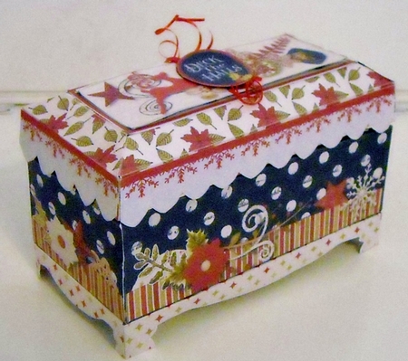Deck the Halls - Ornate Gift Box by Pam Stubley