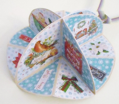 Circle Folding Christmas Card with Instructions by Pam Stubley