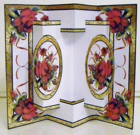 Concertina Red Roses kit by Pam Stubley