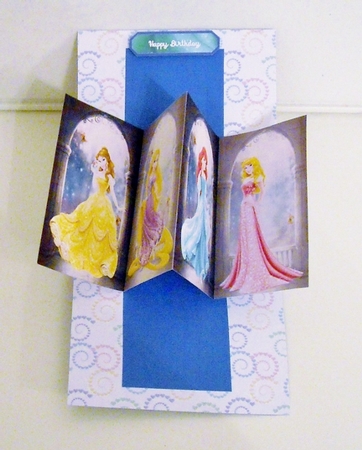 DISNEY PRINCESSES TWIST & POP BIRTHDAY CARD KIT by Pam Stubley