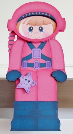 3D On the Shelf Card Kit - Deep Sea Diver Dawna is making a Splash by Pam Stubley