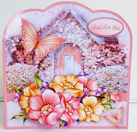 Cottage Garden - Scallop Top Card Mini Kit by Pam Stubley