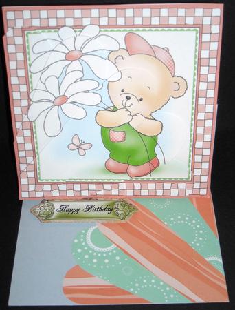 Robert's Flowers Quick Card with Fan Pyramage Topper by Pam Stubley