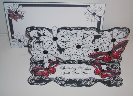 Scallop Shaped Easel Kit in Black and White by Pam Stubley