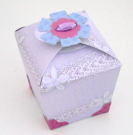 Catseye N Lace Backing Paper in Lilac by Pam Stubley