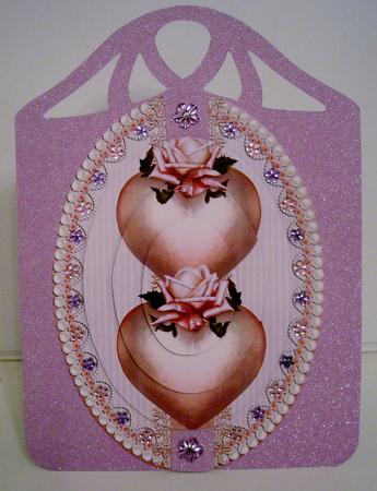 Cameo Rose Hearts, Lace & Pearl Oval Pyramid by Pam Stubley
