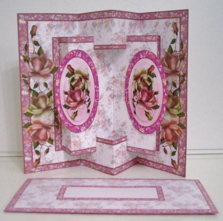 3D Double Concertina Pop-out  by Pam Stubley