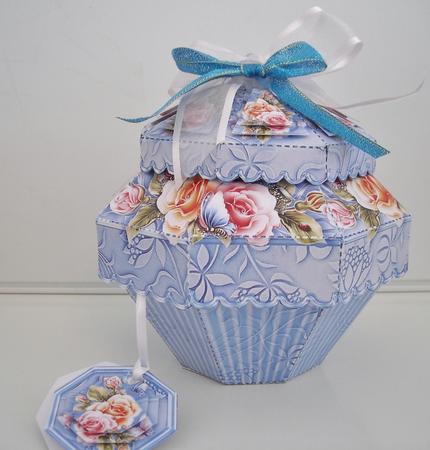 Truly Scrumptious Gift Box Roses and Butterflies by Pam Stubley