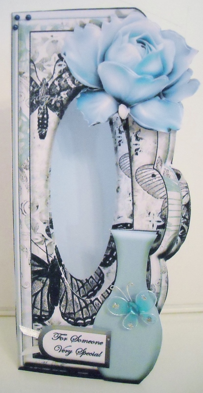 Scalloped-edge Vase Aperture - Botanical Butterfly by Pam Stubley
