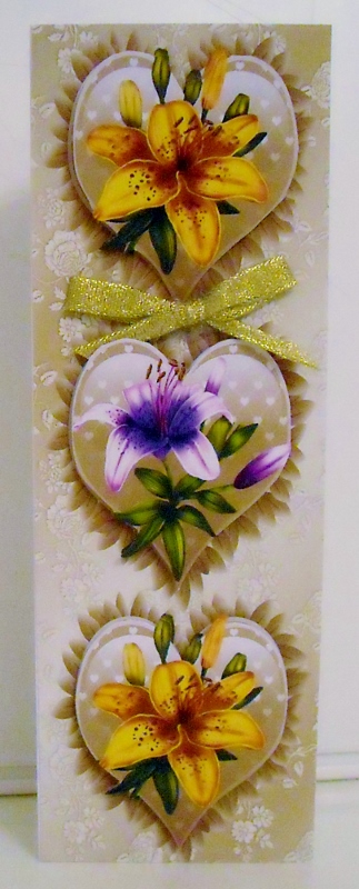 Gold Frill Hearts with Lillies Toppers, Tall Dl by Pam Stubley