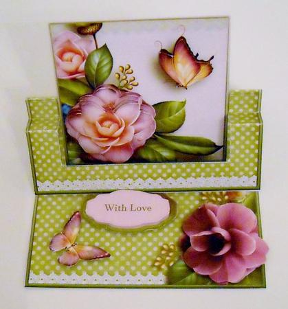 Easelcard with a Swing Green 735 by Pam Stubley