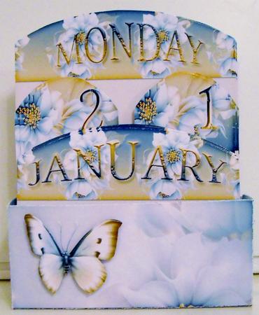 Perpetula Calendar Flower Roses 113 by Pam Stubley