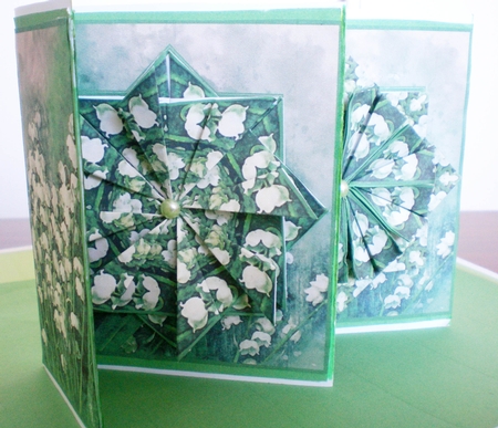 JJ LILY OF THE VALLEY A6 TEA BAG CARD by Pamela Horton