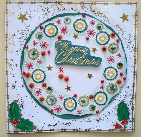 ED190 Christmas wreath by Pamela Horton
