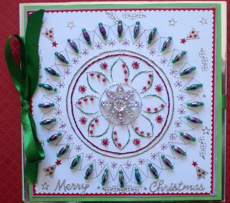 ED201 Christmas Mandala by Pamela Horton