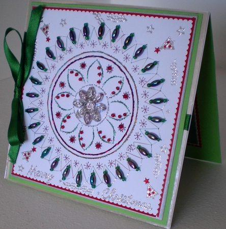 ED201 Christmas Mandala by Pamela Horton
