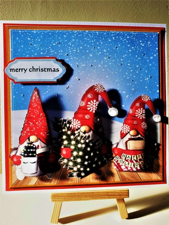 Christmas Gnomes Topper by Pat Mottram