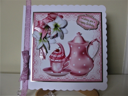 Time for tea by Pat Mottram