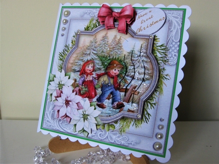 Christmas Pyramage mini kit 34 by Pat Mottram