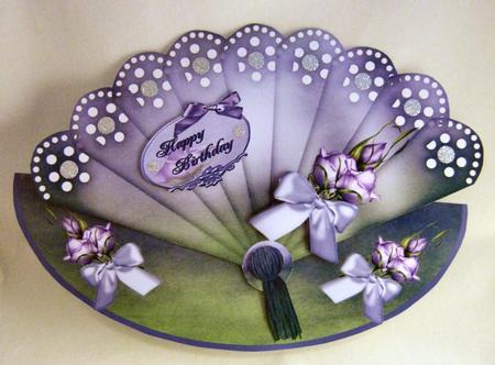 Lavender Fan Wobble Card by Patricia Platt