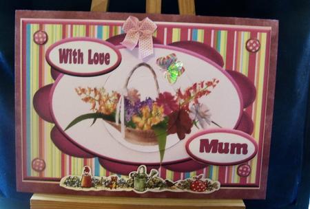 Flower Basket Qs by Pauline Worthington