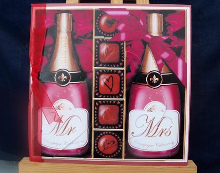 Mr & Mrs Champers N Chocs Fan Pyramage Topper by Pauline Worthington