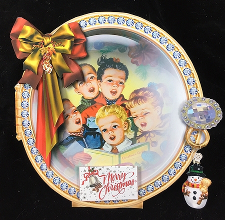 Keepsake Christmas - Carollers by Peggy Stogdill