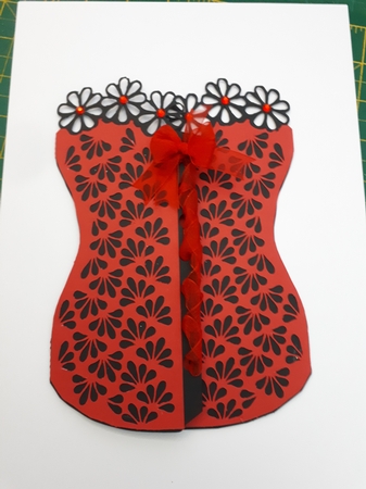 Basque Shaped Card by Nicola Busuttil