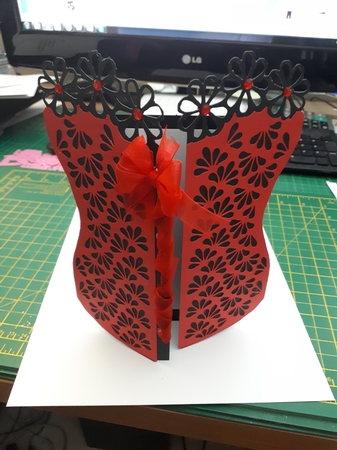 Basque Shaped Card by Nicola Busuttil
