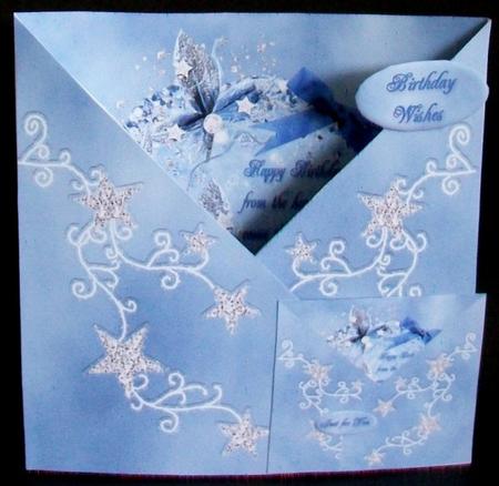 Crisscross Gate Fold Blue Flowers by Rae Trees